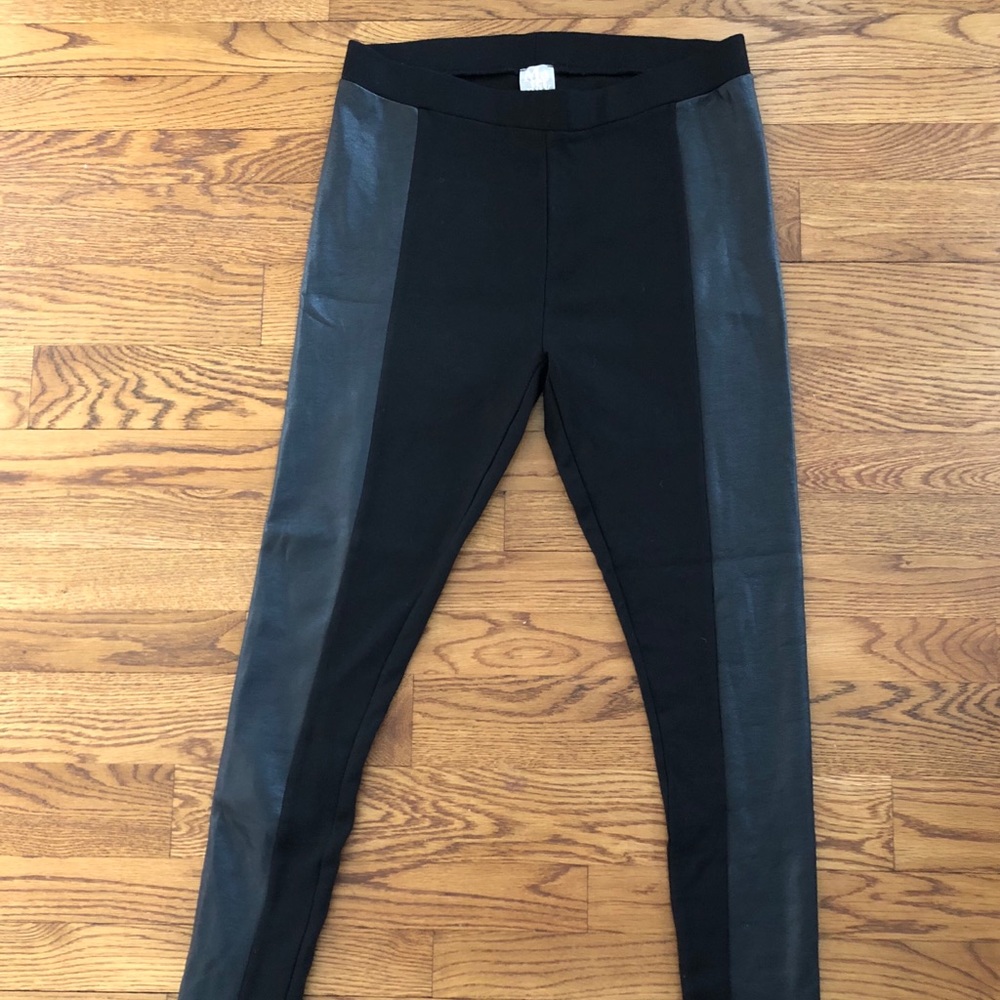Leather & Bumps! Maternity leather pants
